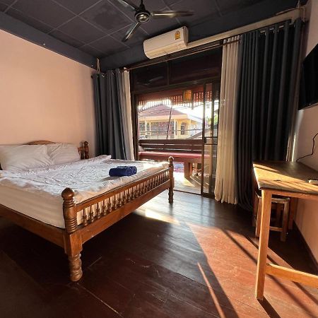 Madera House Chiang Mai Ξενοδοχείο Εξωτερικό φωτογραφία