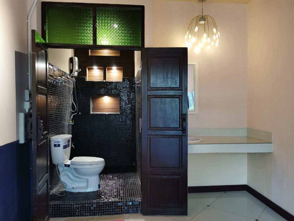 Madera House Chiang Mai Ξενοδοχείο Εξωτερικό φωτογραφία