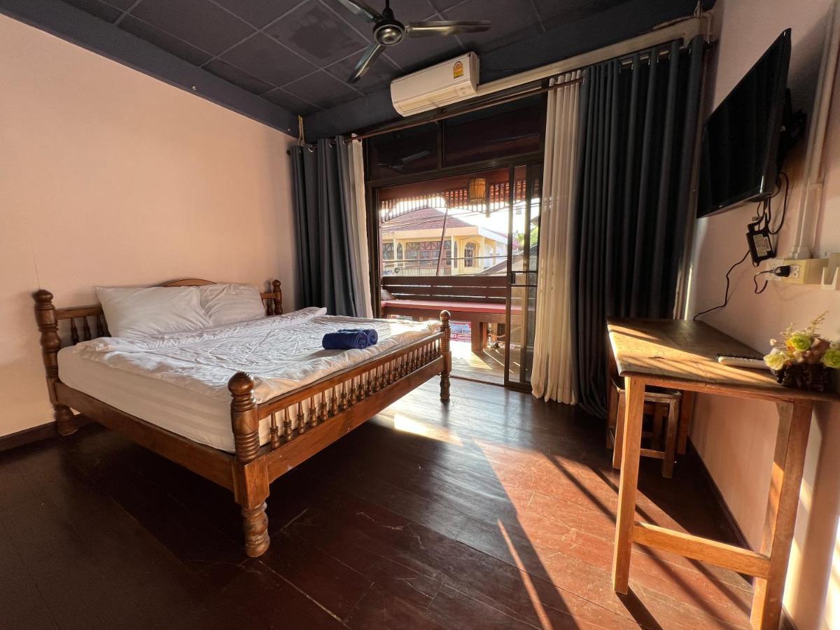Madera House Chiang Mai Ξενοδοχείο Εξωτερικό φωτογραφία
