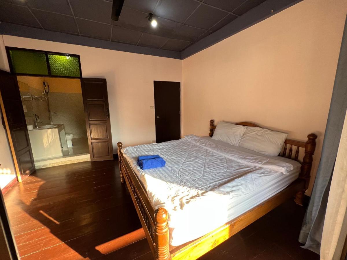 Madera House Chiang Mai Ξενοδοχείο Εξωτερικό φωτογραφία