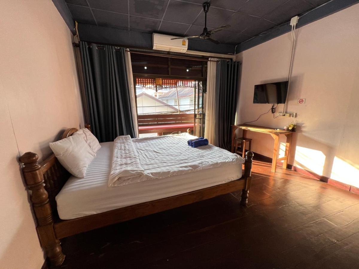 Madera House Chiang Mai Ξενοδοχείο Εξωτερικό φωτογραφία