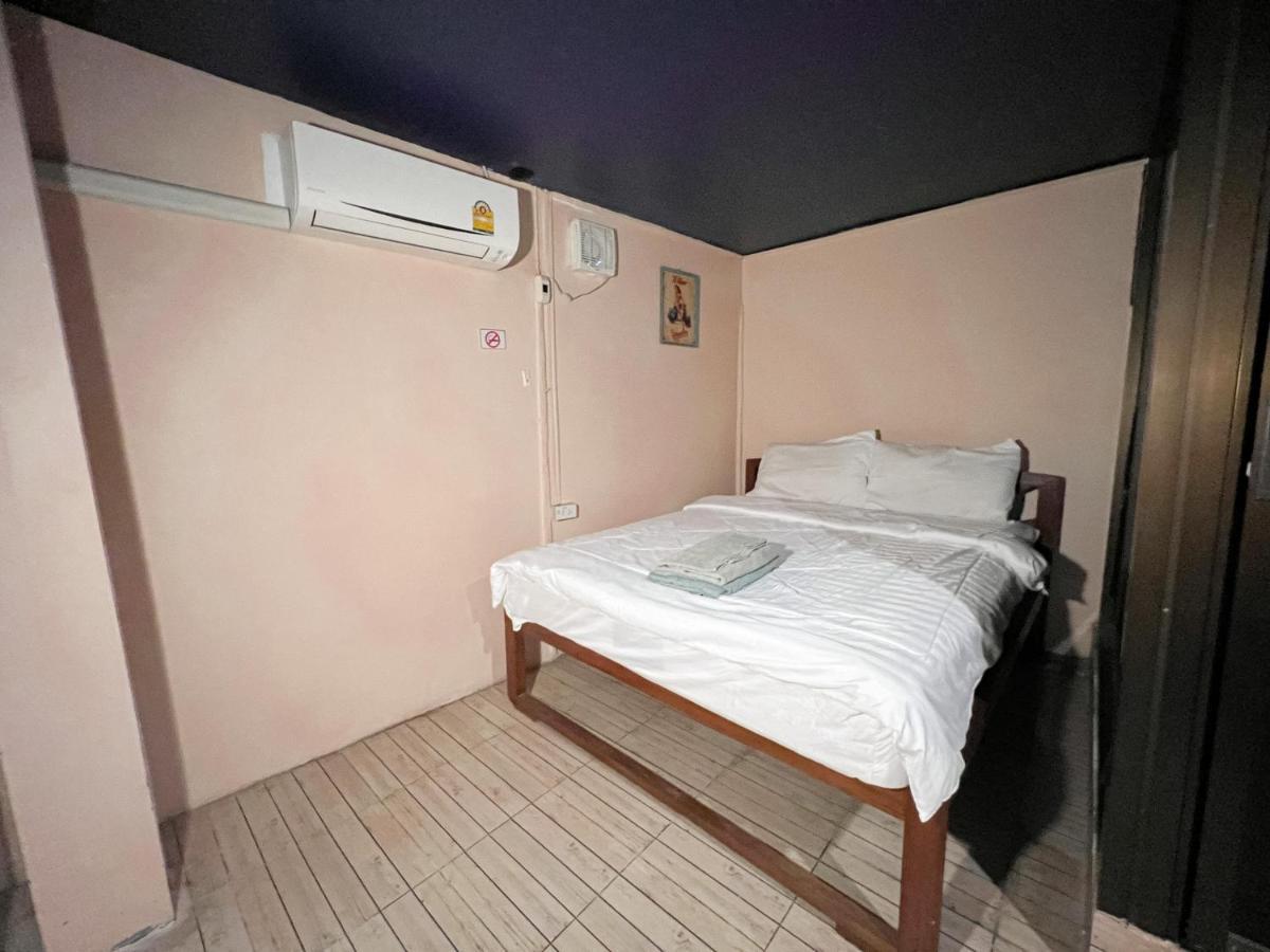 Madera House Chiang Mai Ξενοδοχείο Εξωτερικό φωτογραφία