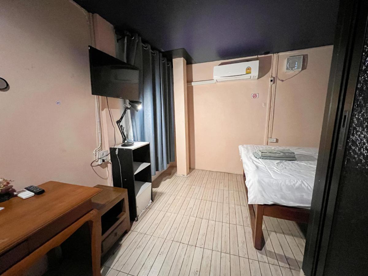 Madera House Chiang Mai Ξενοδοχείο Εξωτερικό φωτογραφία